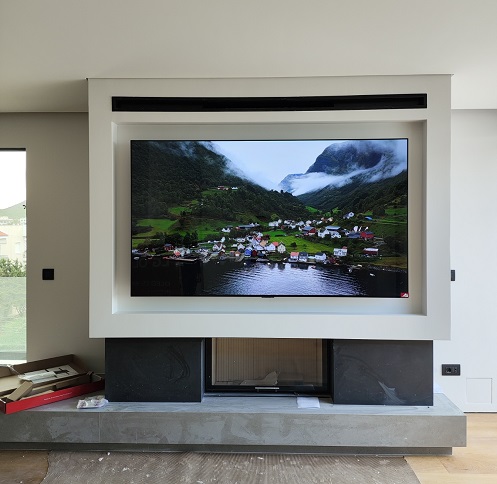 LG OLED 83 