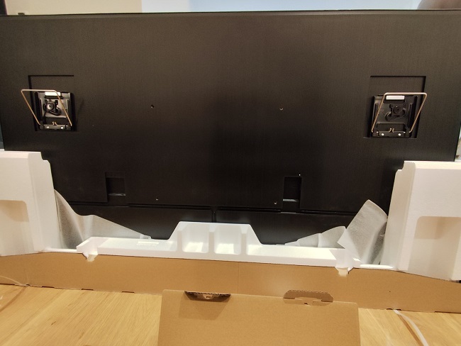Samsung 65' frame