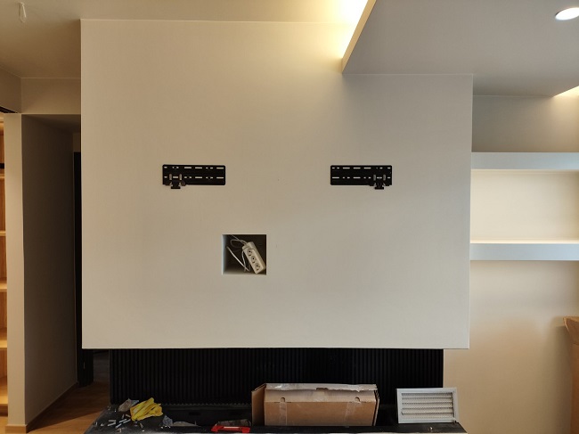 Samsung 65' frame